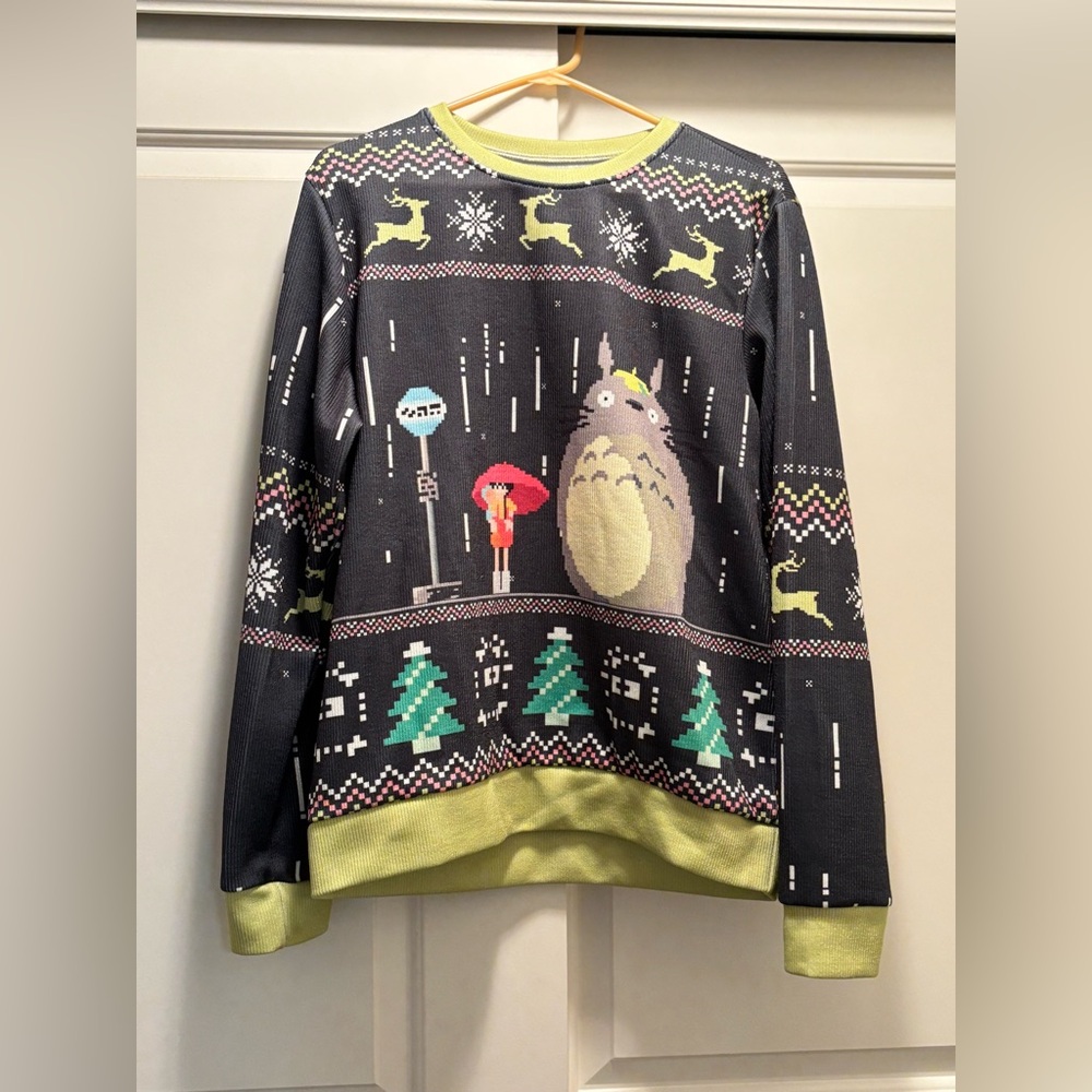 My Neighbor Totoro holiday long sleeve top, size M